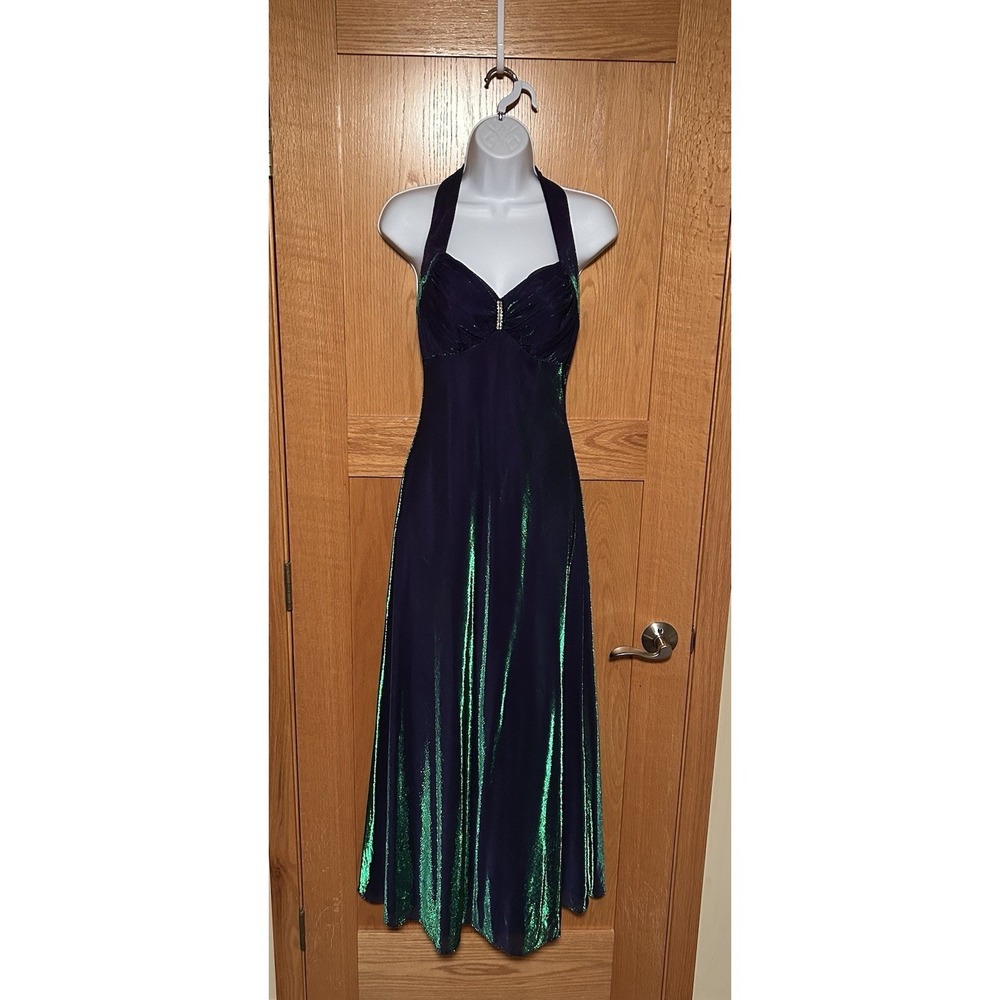 Vintage Y2K Iridescent Purple And Green Metallic Maurice's Halter Formal Dress